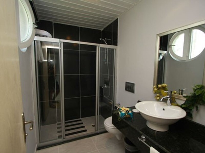 Nevada Hotel & Spa 37