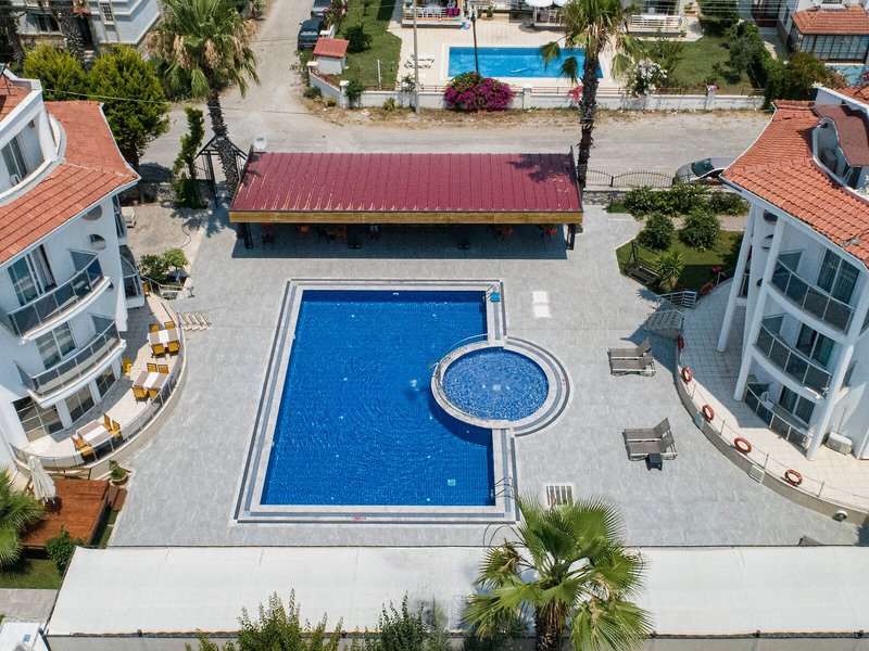 Nevada Hotel & Spa 16