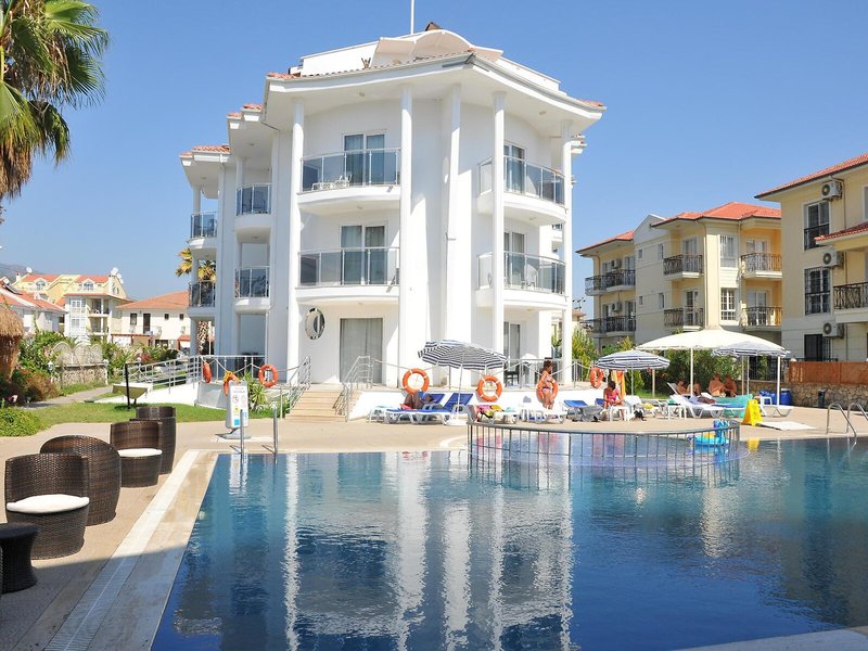 Nevada Hotel & Spa 1