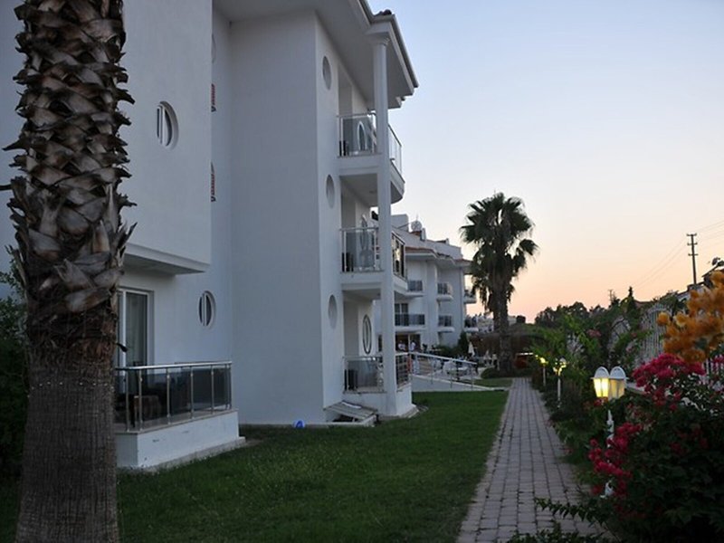 Nevada Hotel & Spa 4