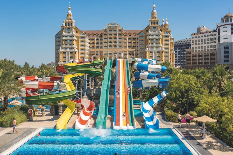 Royal Holiday Palace 2