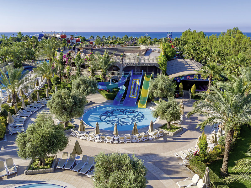 Royal Holiday Palace 20