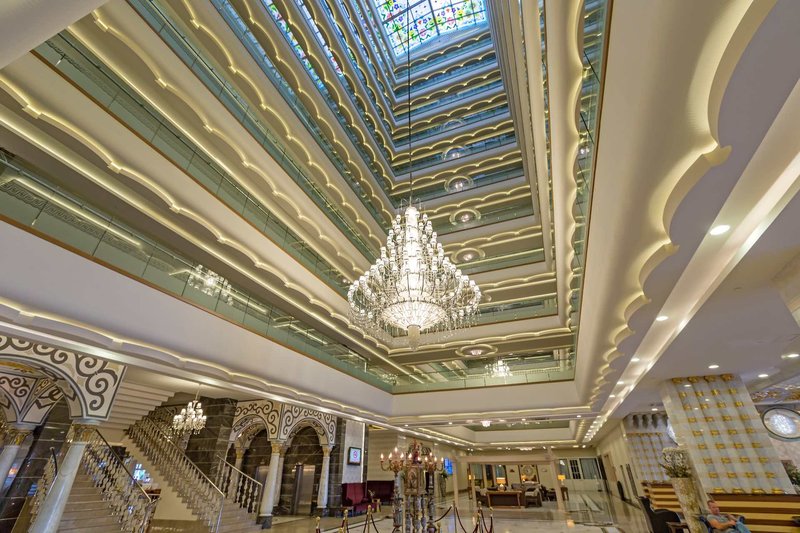 Royal Holiday Palace 5