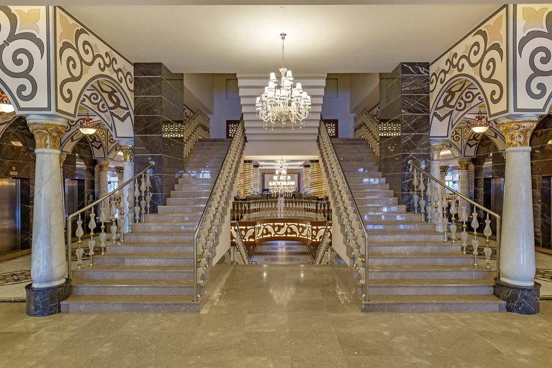Royal Holiday Palace 16