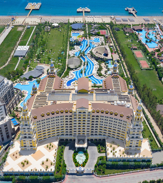 Royal Holiday Palace 2