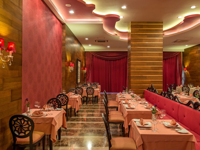 Royal Holiday Palace 27