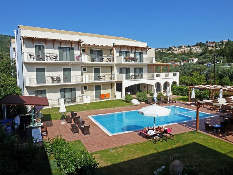 Boutique Hotel Eleana 18