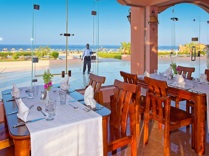 Three Corners Happy Life Resort 14