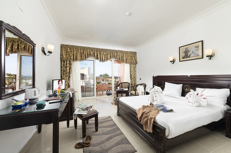 Three Corners Happy Life Beach Resort 2