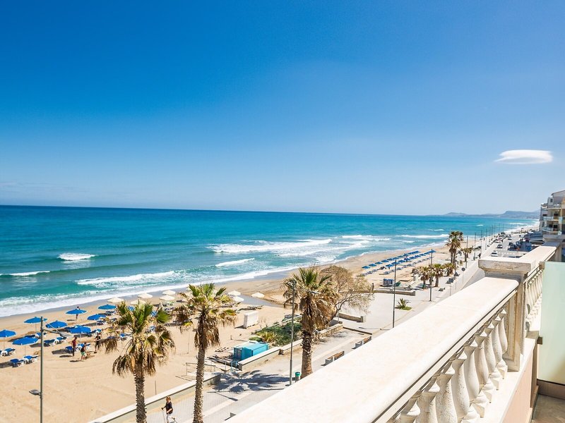 Birais Beach Studios 1