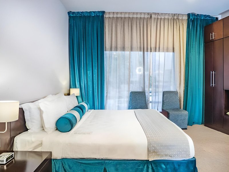 Signature Hotel Apartments & Spa Marina 24