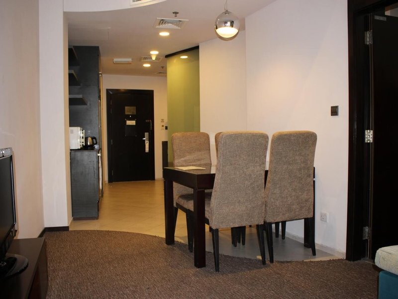 Signature Hotel Apartments & Spa Marina 13