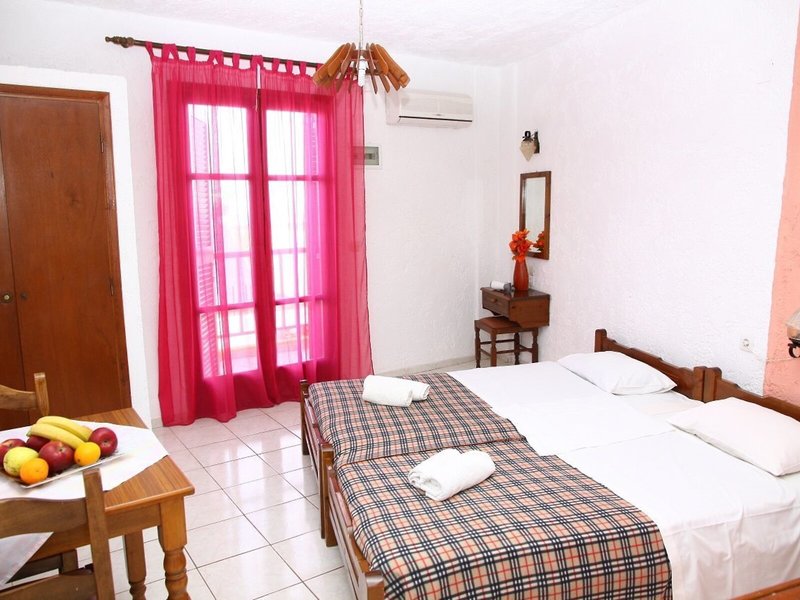 Elgoni Apartments 17