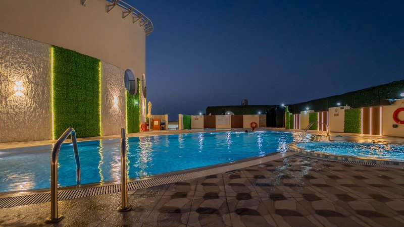 Cassells Al Barsha 10 - Outdoor Pool