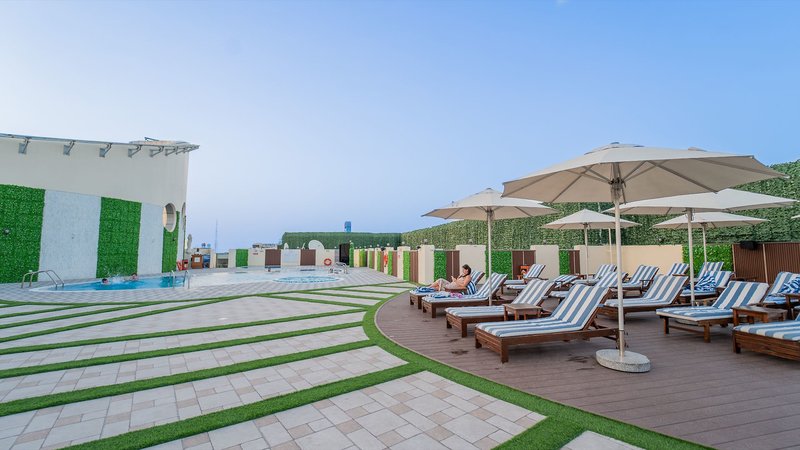 Cassells Al Barsha 12 - Garden