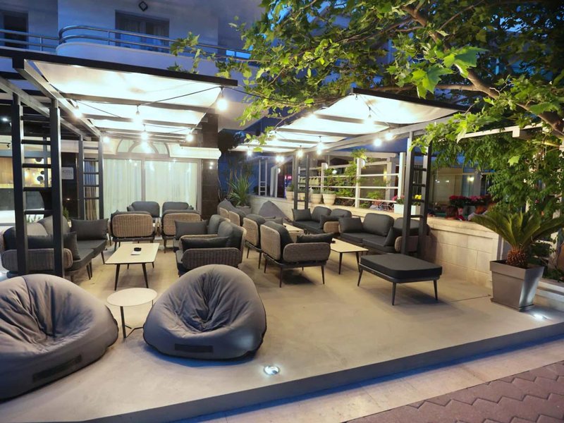 Milenij Makarska 3 - Terrace