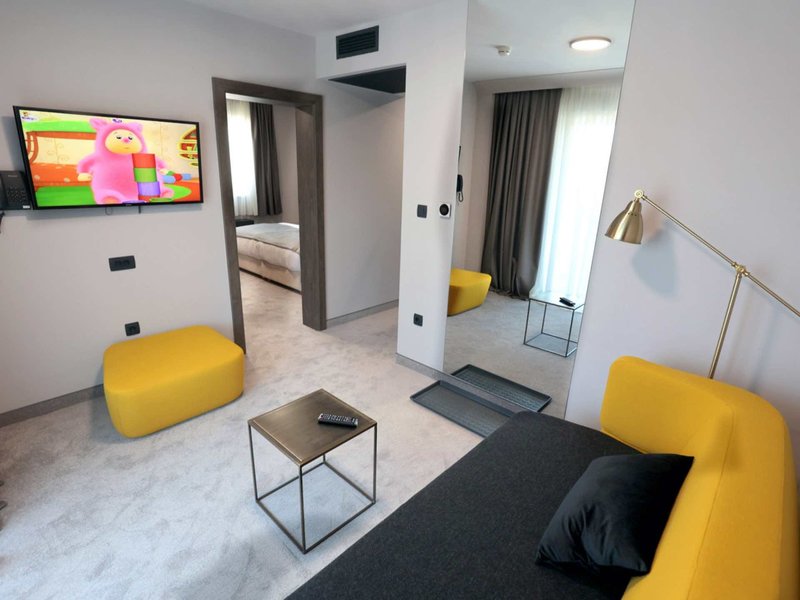 Milenij Makarska 14 - Room Example