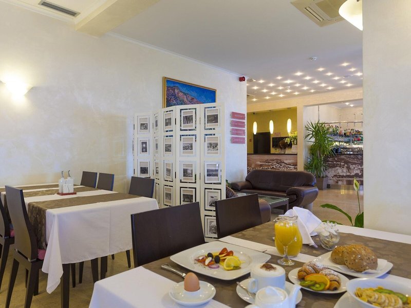 Hotel Milenij 21