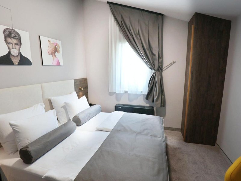 Hotel Milenij 39