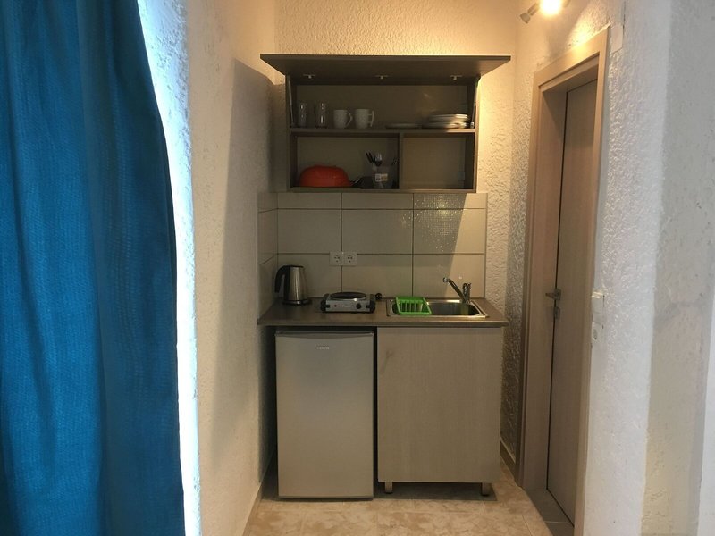 Anika Studios 16