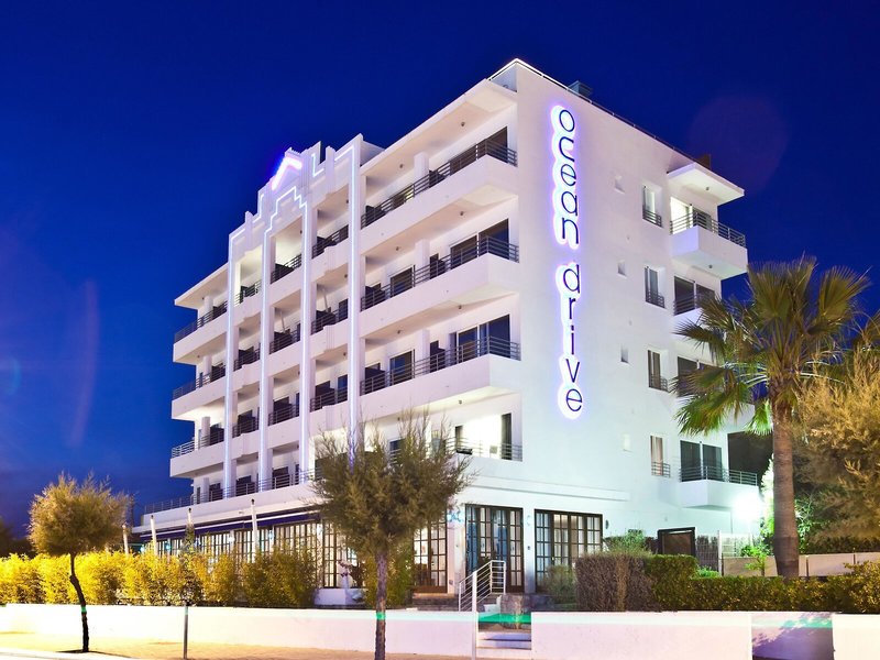 Ocean Drive Ibiza 2