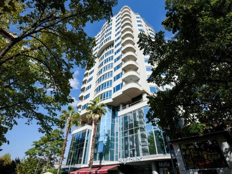 Sky Hotel 3