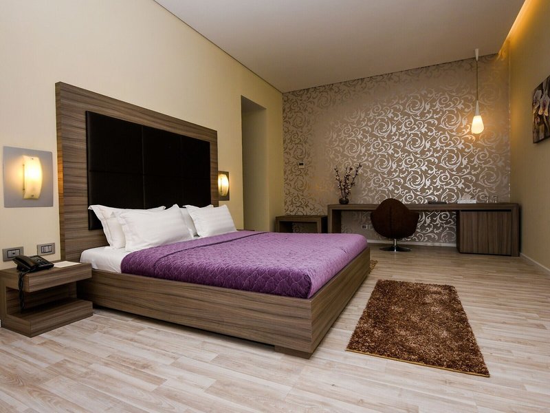 Sky Hotel 40