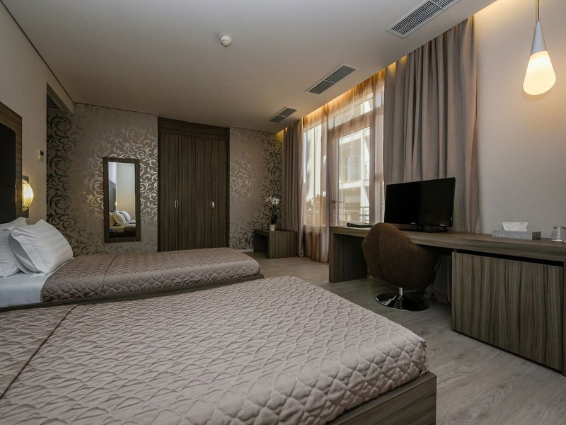 Sky Hotel 45