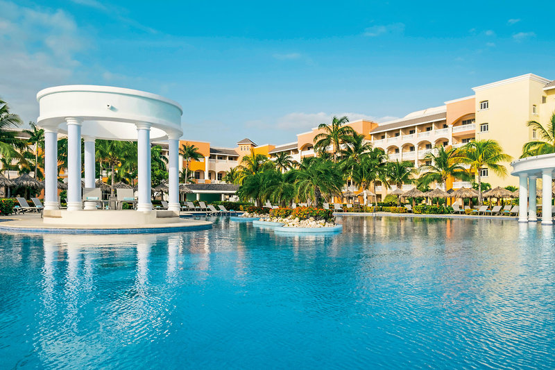 Iberostar Selection Rose Hall Suites 1