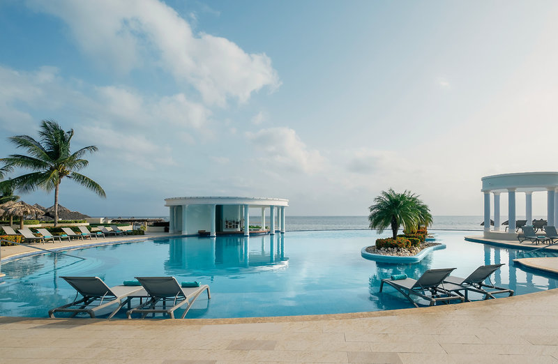 Iberostar Selection Rose Hall Suites 11