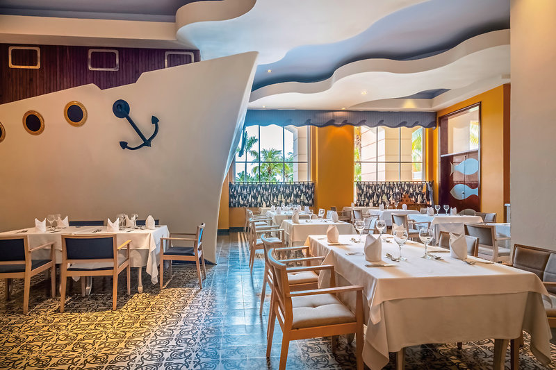 Iberostar Selection Rose Hall Suites 30