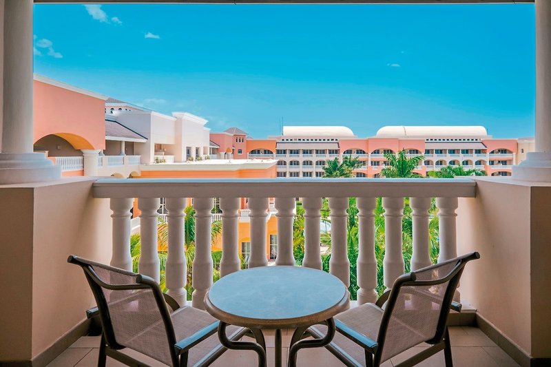 Iberostar Selection Rose Hall Suites 23