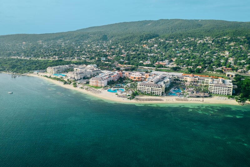 Iberostar Rose Hall Suites 10