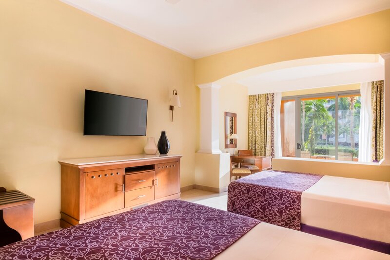 Iberostar Rose Hall Suites 24