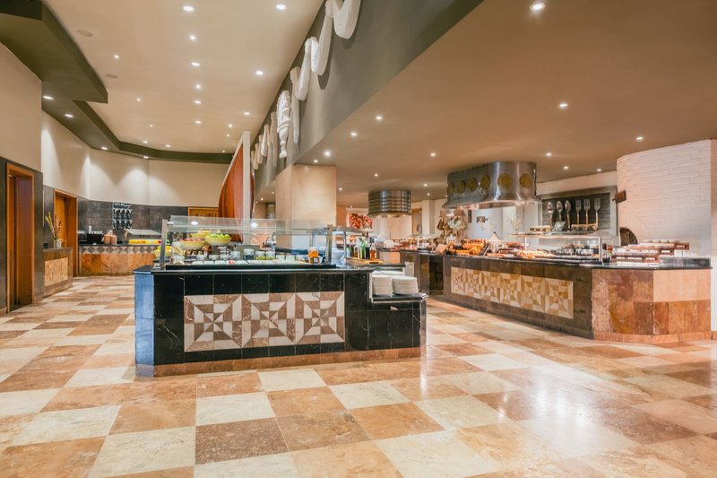 Iberostar Selection Rose Hall Suites 10