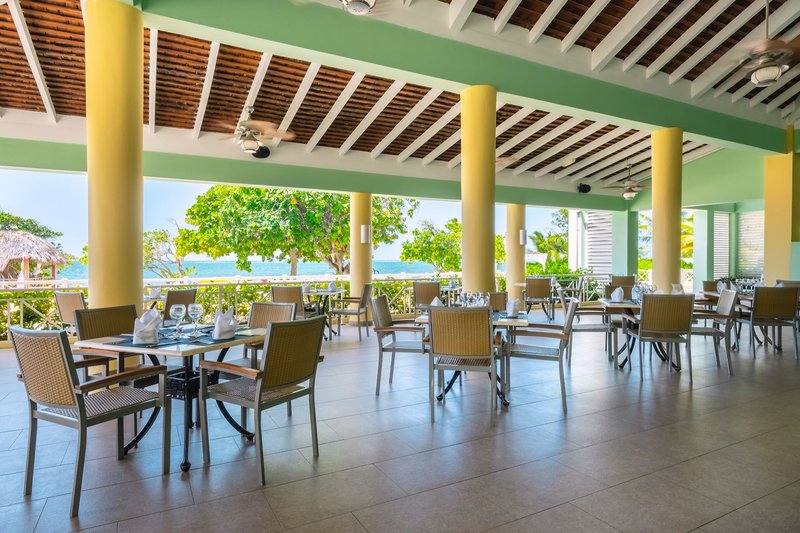 Iberostar Selection Rose Hall Suites 11