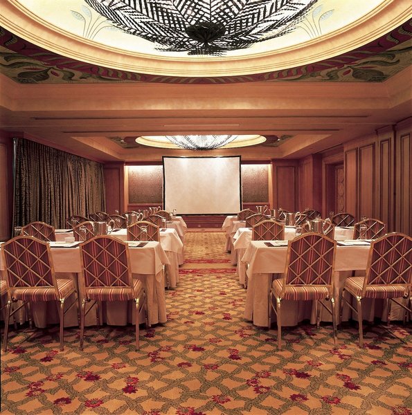 The Palace of The Lost City 7