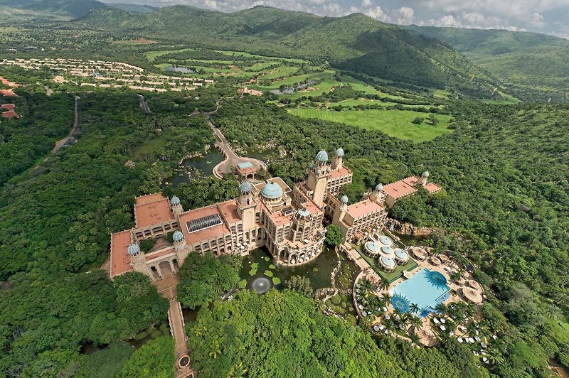 The Palace of the Lost City 1