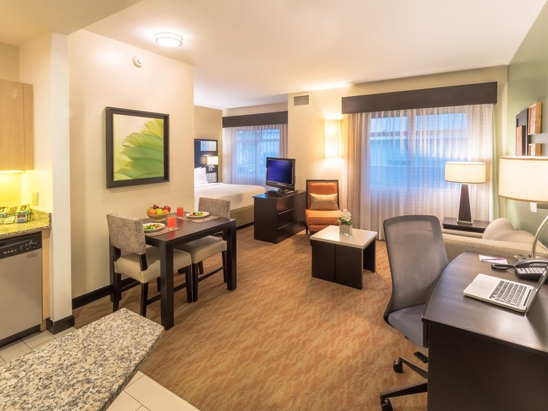 Residence Inn San Jose Escazu 35