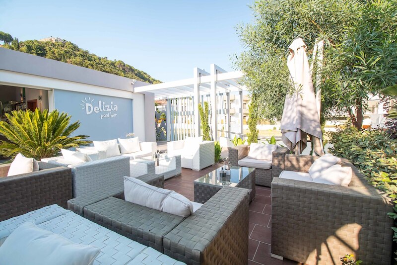 Sunny Days Hotel & Resort 8