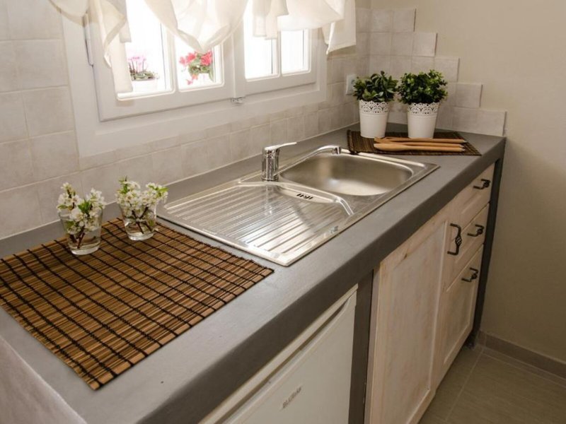 Golden Sun 41 - Room Example