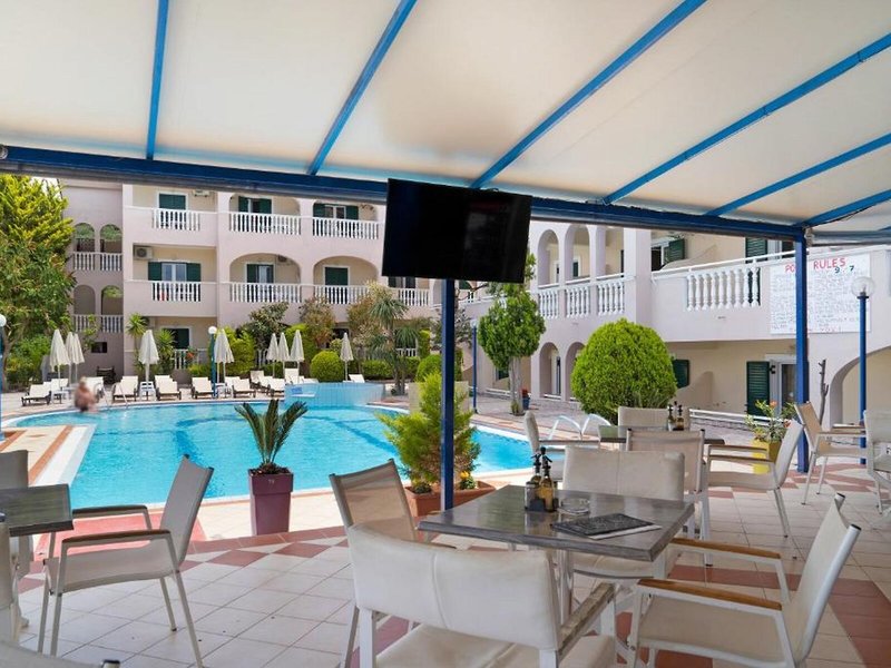 Sandy Maria Hotel 12