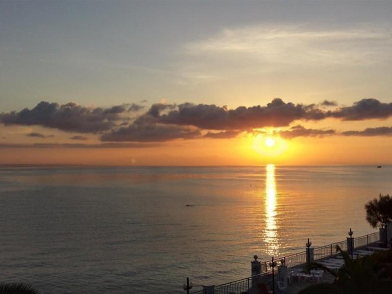 Meridien Beach Hotel 4