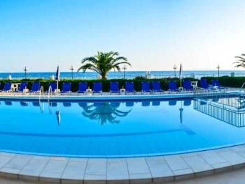 Meridien Beach Hotel 8