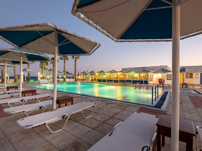 Mammis Beach Hotel 13