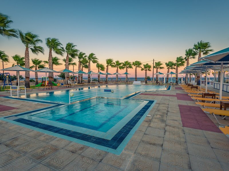 Mammis Beach Hotel 17