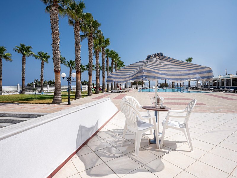 Mammis Beach Hotel 22