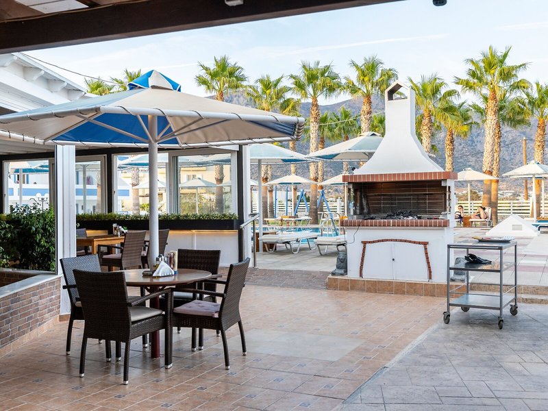 Mammis Beach Hotel 26