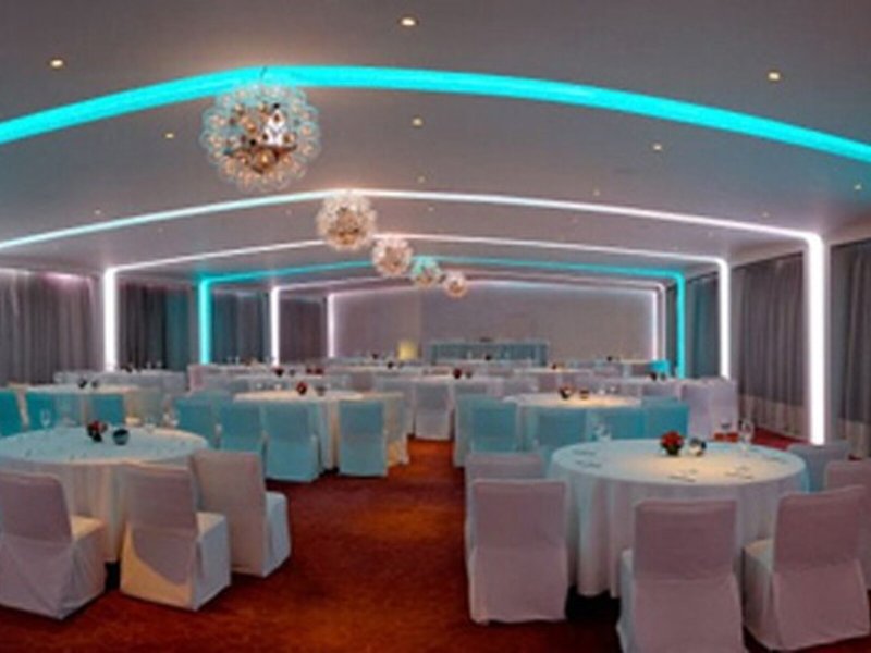 The Park Hotel New Delhi 13