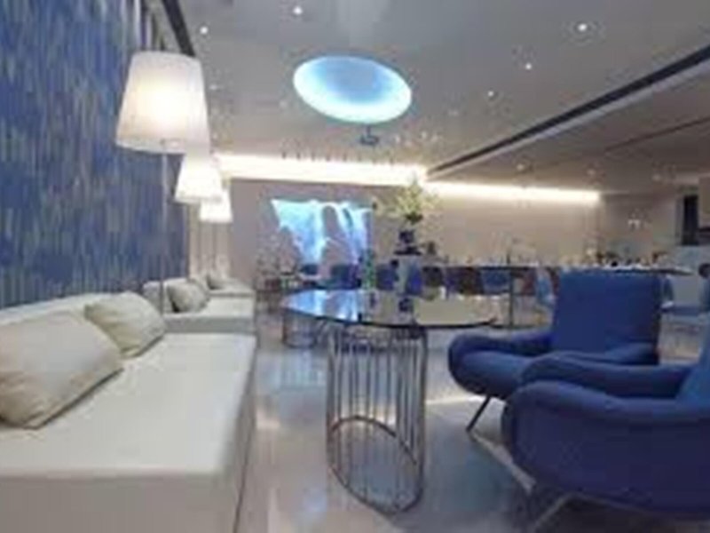 The Park Hotel New Delhi 15